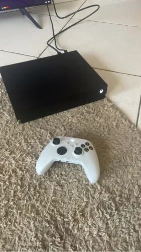 Xbox one x 1tb de armazenamento