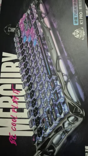 Teclado gamer Gravastar K1 pro