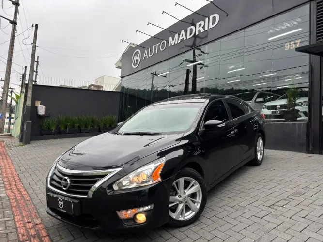 Nissan Altima SL 2.5 16V 4P Aut. 2014
