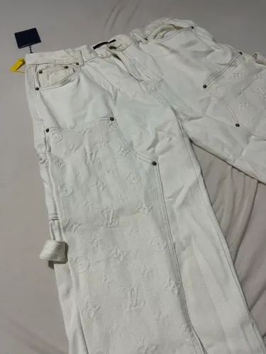 Calça LV importada