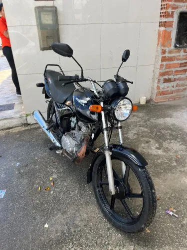 VENDE-SE FAN 2009 ATRASADA