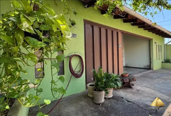 Casa para venda, 3 quarto(s), Jardim Tropical, Cuiabá