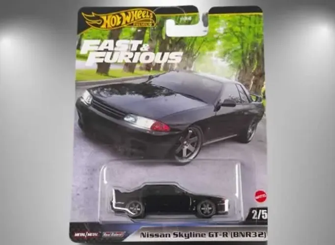 Hot Wheels Premium 1/64 - Nissan Skyline Gt-r Bnr32