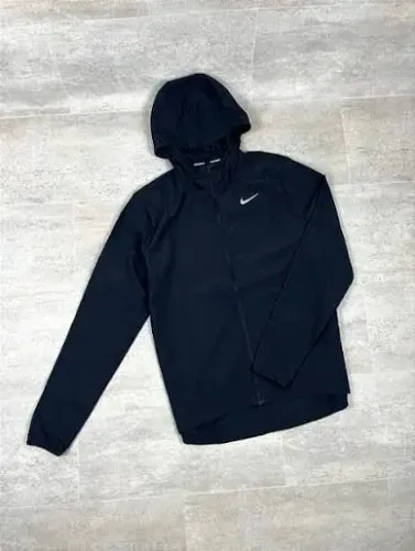 Corta vento nike 