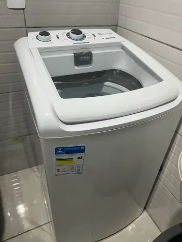 Máquina de lavar nova