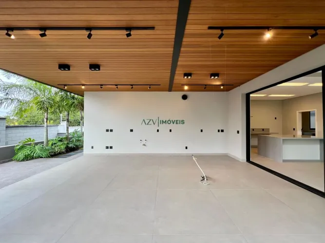 Casa à venda no condomínio Alphaville II - Urbanova - SJC/SP