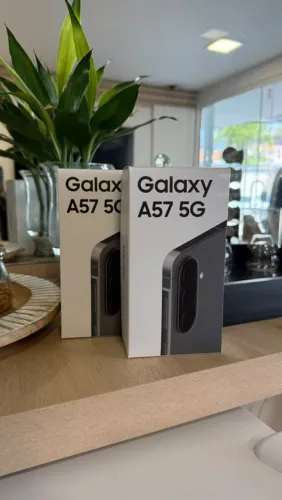 Smartphone Samsung Galaxy A57 5G 128GBGB Cinza 8GB RAM novo<br>