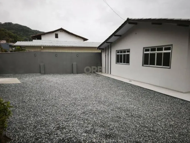 Casa com 4 dormitórios à venda, 170 m² por R$ 660.000,00 - Bela Vista - Gaspar/SC