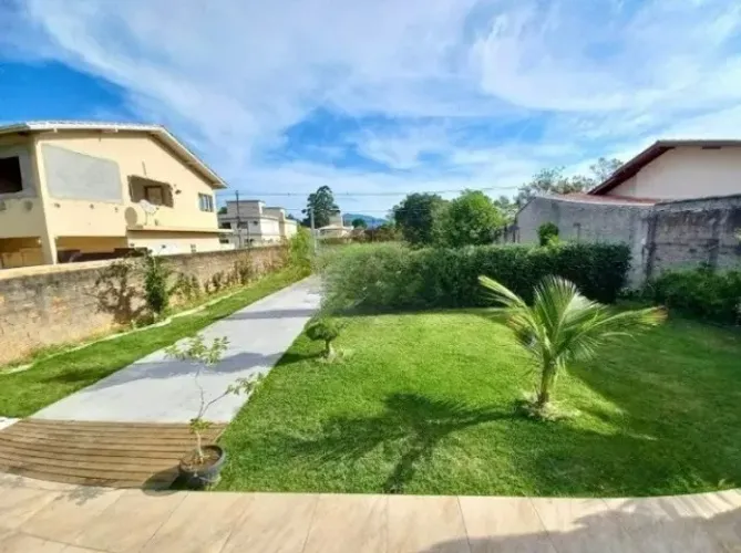 Casa 3 quartos no bairro Campeche Florianópolis
