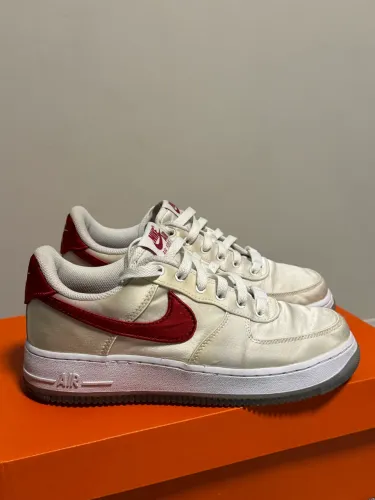 Nike Air Force 1 Low Satin White Red | N° 37