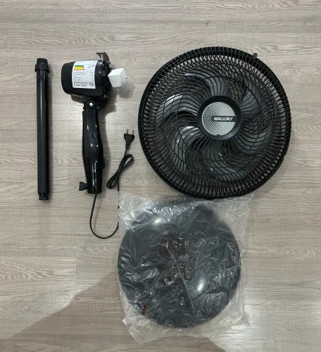 Ventilador de Coluna Mallory Delfos TS+ 40cm 3 Vel Polipropileno 6 / 127v
