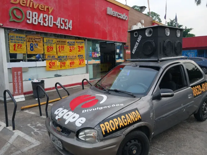 Carro som propaganda