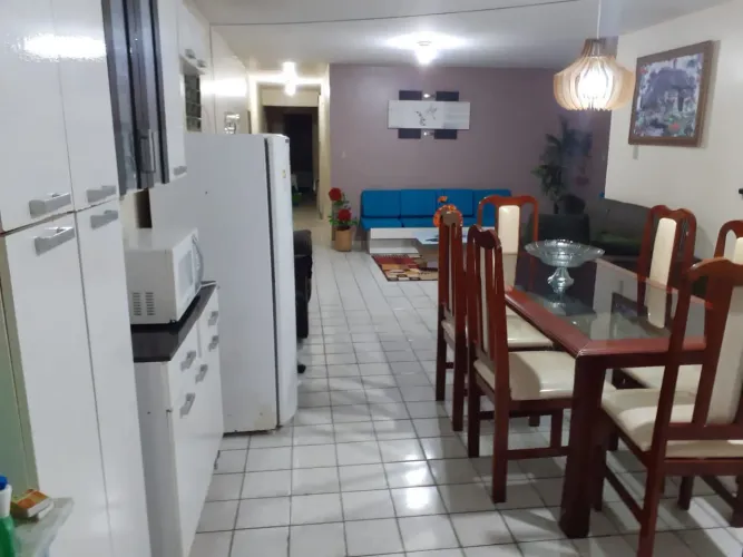 Temporada em Caruaru/ 3 qtos/120m²/centro/ mob/ Internet/acomoda 10 pessoas. 