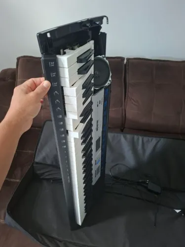 TECLADO CASIO CTK-1550 USADO PARA RETIRAR OU REPARO À VENDA
