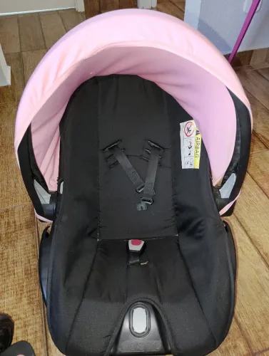 Kit Carrinho + bebê conforto cosco rosa