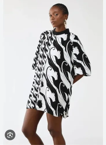 Vestido Tshirt Pantera Branca FARM
