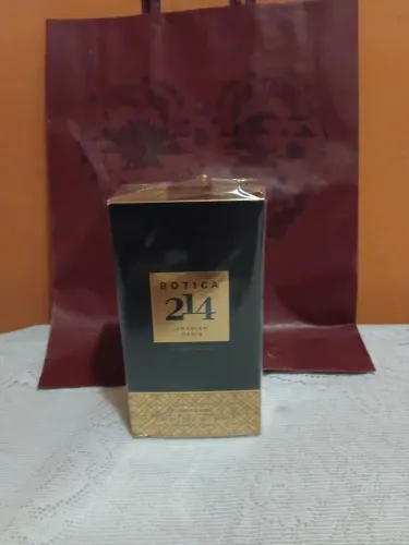 Perfume ' Botica 214' o boticário ".