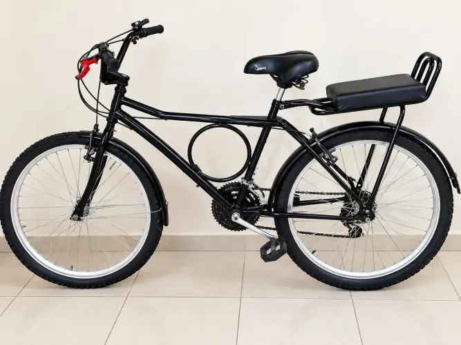 Bike aro 26 com câmbio Shimano