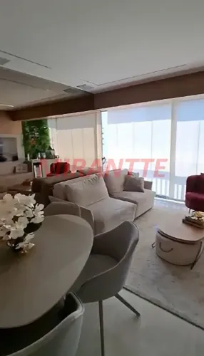 Vendo. Apto novo na Alfredo Pujol com 2 dorms, 1 vaga, piscina com raia e áreas de lazer.