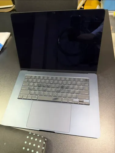 MacBook Air M3 2024 15 polegadas 16/512GB