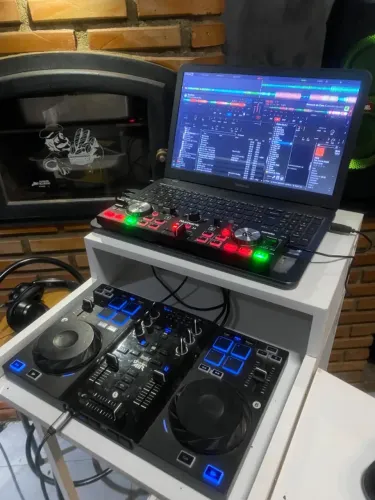 KIT DJ / CONTROLADORA + MIXER + MIDI + CAIXA DE SOM