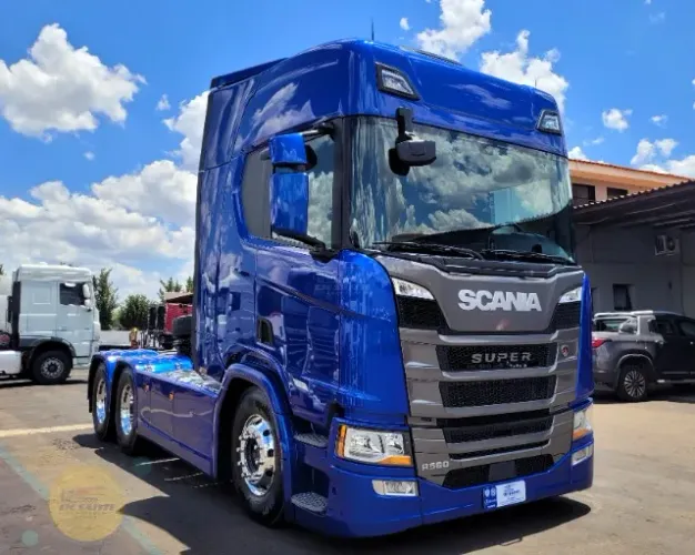 Scania R 560 Super 6x4 Ano 2023/24 Completo C/ Retarder