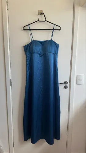 Vestido de Festa Azul Acetinado (Estilo Slip Dress) - Tamanho P