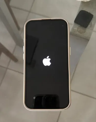 iPhone 16 Pro 512GB - Impecável / Estado de Novo! 