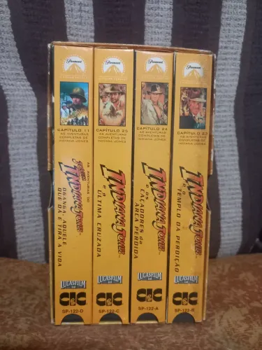 VHS Filmes Coleção Indiana Jones Box