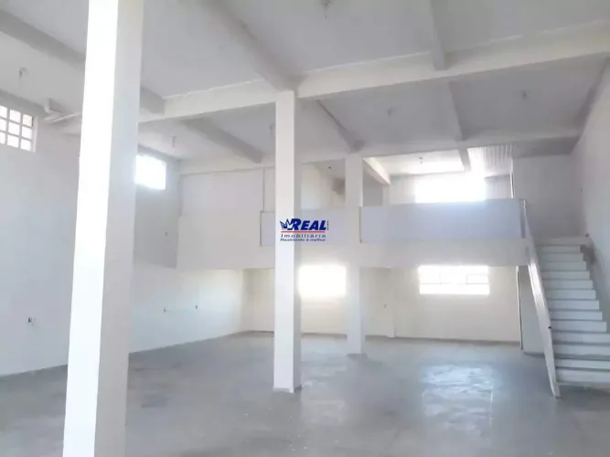 Galpão comercial para aluguel com 200 m² de área interna no Serra Dourada, Ibirité