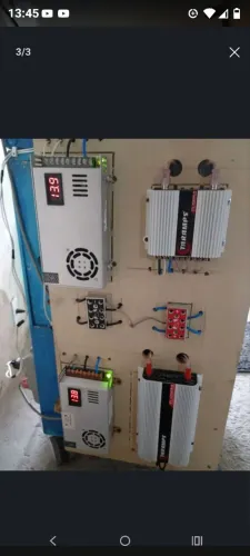 Vendo 2 Fontes chaveadas CFTV mais que serve para alimentar caixa bob 4 vias.