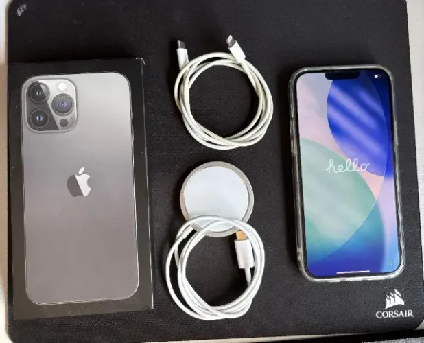 iPhone 13 Pro Max 100% Saúde Bateria, impecável sem riscos ou amassados