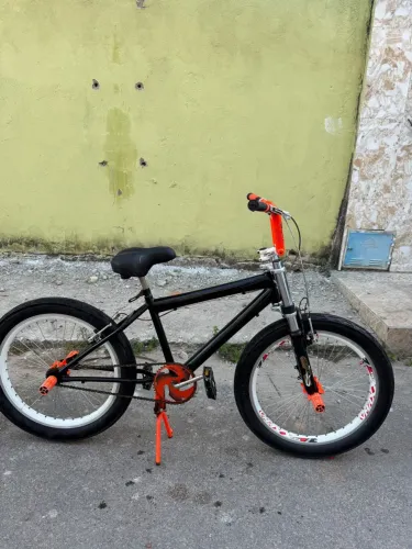 Vendo uma bike aro 24