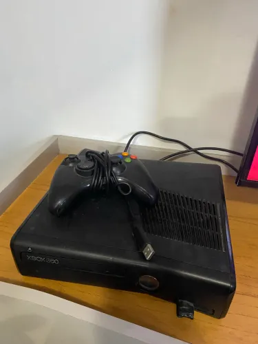 Xbox 360 Slim + Controle + 7 Jogos - Completo e Funcionando