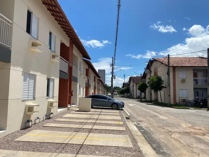 LARGO VERONA Apto Térreo com Quintal Privativo e 2 Quartos