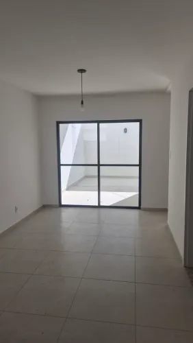 Porta esquadria nova