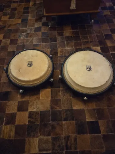 Conga compacta