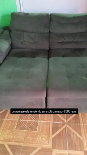 Vendo sofa cama 2000 mil está sim novo 