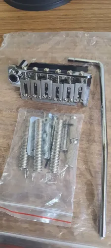 Ponte com 2 pivôs para guitarra (padrão gotoh 510 T fe1)