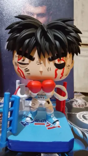 Funko personalizado Ippo makunouchi (Sem caixa)