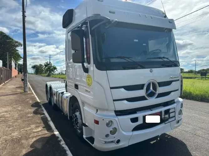 Actros  2651  6x4 bug leve ano 2018 