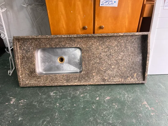 Pia de Cozinha de Granito com Cuba Inox 146x58