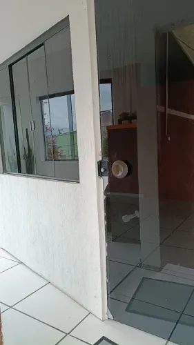 Alugo para fins comerciais