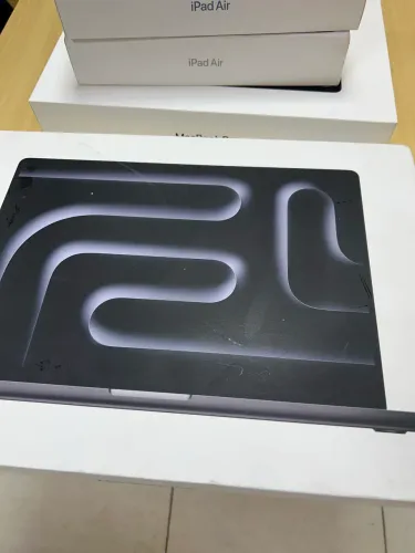 MacBook Pro m4 pro 24/512 GB 14pol.