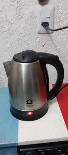 Chaleira elétrica 220 voltagem