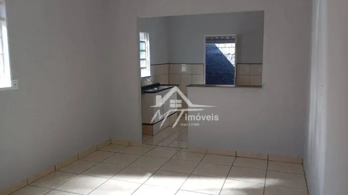 Casa com 3 dormitórios para alugar por R$ 2.000/mês - Jardim Consteca - Sumaré/SP