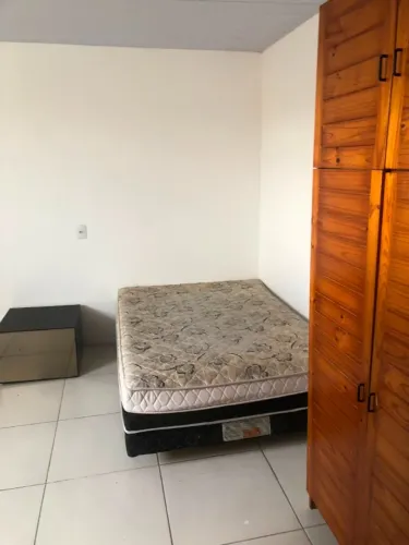 Kitnet Mobiliada Areias / Serraria com Vaga Garagem