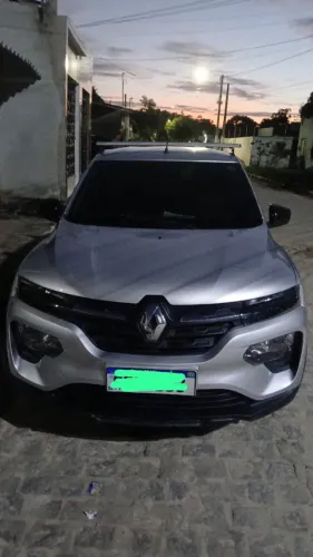 Renault Kwid Intense 1.0 Flex 12V 5P Mec. 2023