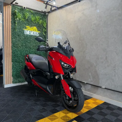 Xmax 250 2024 apenas 8mil km