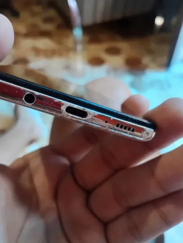 Samsung Galaxy A71 256gb 8de ram semi novo só falta tirar conta do Google 300$